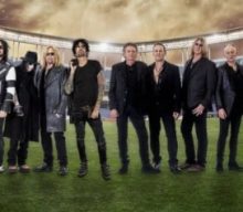 MÖTLEY CRÜE And DEF LEPPARD Announce ‘Intimate Show’ In Hollywood, Florida