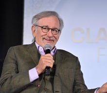 Steven Spielberg says it was a “mistake” editing guns out of ‘E.T.’