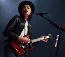 Watch James Bay play new songs ‘One Life’ and ‘Everybody Needs Someone’ in London