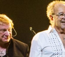 LOU GRAMM Says MICK JONES’s ‘Greed’ Was Reason He Didn’t Get Songwriting Credit On FOREIGNER’s ‘I Want To Know What Love Is’
