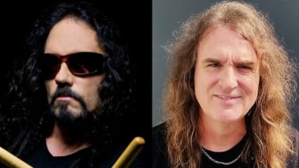 Watch: DAVID ELLEFSON Celebrates Life Of Late MEGADETH Drummer NICK MENZA With Special Livestream