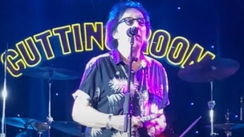 Watch: Original KISS Drummer PETER CRISS Returns To Live Stage With Australia’s SISTERS DOLL