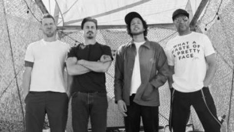It’s Official: RAGE AGAINST THE MACHINE To Be Inducted Into ROCK AND ROLL HALL OF FAME