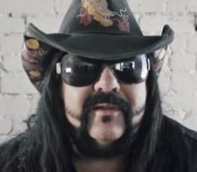 VINNIE PAUL’s Estate To Auction His Collection Of Personal And Private Mementos