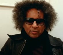 ALICE IN CHAINS’ WILLIAM DUVALL On His New Live-In-Studio Album: ‘No Fixing Of Any Kind’ Was Possible