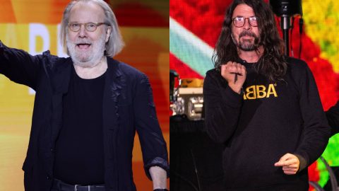 ABBA’s Benny Andersson responds to Dave Grohl’s Glastonbury top with Foo Fighters’ ‘Learn To Fly’ cover
