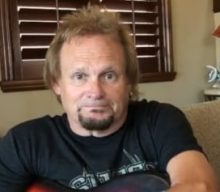 MICHAEL ANTHONY Doesn’t Know If Proposed VAN HALEN Tribute Concert Will Happen: ‘It All Really Hinges Upon ALEX VAN HALEN’