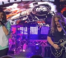 Watch: TESLA Performs New Song ‘Time To Rock’ In Des Plaines, Illinois