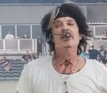 TOMMY LEE Won’t Say How He Broke His Ribs Because ‘It’s F***in’ Bulls**t’