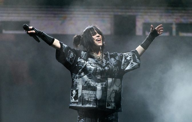 Billie Eilish to commemorate end of ‘Happier Than Ever’ world tour with Apple Music livestream