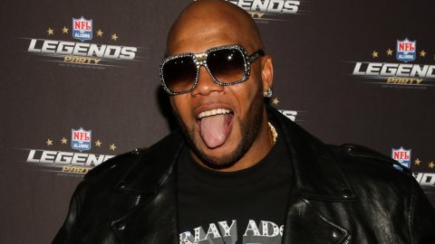 Watch Flo Rida vibe along to his own hits as they’re played during a court appearance