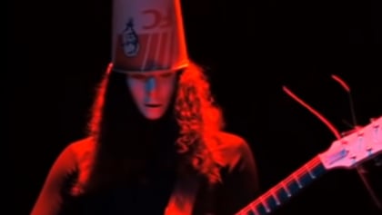 Ex-GUNS N’ ROSES Guitarist BUCKETHEAD Says 10 Of His Most Important Guitars Have Been Stolen