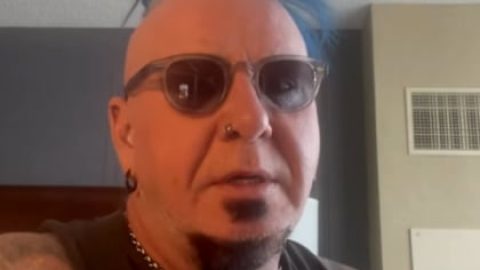 MUDVAYNE’s CHAD GRAY Is ‘Still Hurting’ After Falling Off Stage In Tampa: ‘It Was F***ing Brutal’