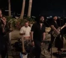Watch: SYSTEM OF A DOWN’s SERJ TANKIAN And JOHN DOLMAYAN Perform ‘Aerials’ With Cover Band On Mexican Street