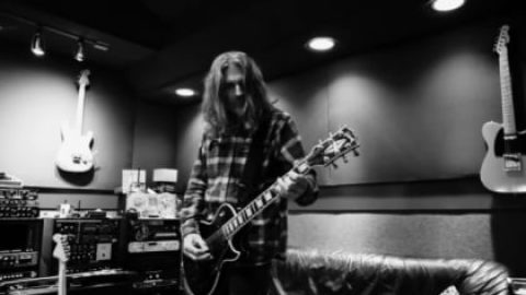 Former OZZY OSBOURNE Guitarist JOE HOLMES Shares Second Teaser For New Song ‘Deadfall’ Feat. ROBERT TRUJILLO, MIKE BORDIN
