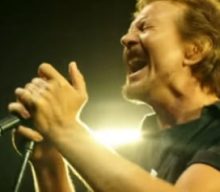 PEARL JAM Cancels First Amsterdam Concert Over EDDIE VEDDER’s Vocal Issues