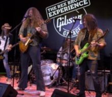 PANTERA Bassist’s THE REX BROWN EXPERIENCE Performs At ‘Gibson Garage Fest’ (Video)