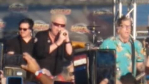THE OFFSPRING Plays Intimate Hometown Concert On California Beach: Video, Photos