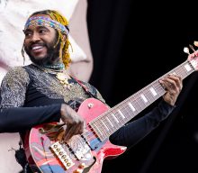Thundercat show put on hold as a would-be singer attempts to perform for his audience