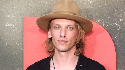 ‘Stranger Things’ star Jamie Campbell Bower announces new single ‘I Am’