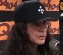 IAN ASTBURY Reflects On Playing With THE DOORS’ ROBBY KRIEGER And RAY MANZAREK: ‘It Was An Honor And A Privilege’