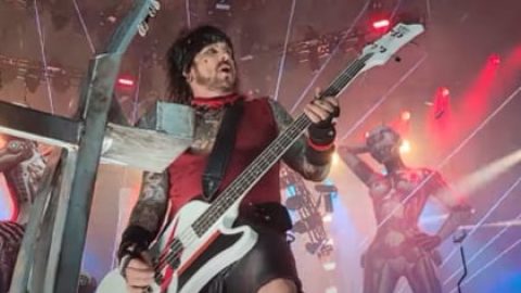 NIKKI SIXX Says MÖTLEY CRÜE Is Planning Shows In South America, Europe And Asia