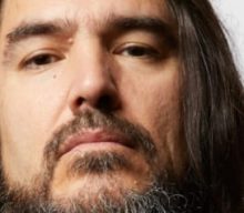 MACHINE HEAD’s ROBB FLYNN: ‘I Don’t Know If I’m Gonna Continue Touring Like This Forever’