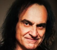 VINNY APPICE On Why He Hasn’t Been Inducted Into ROCK HALL: ”Cause They’re A Bunch Of F***in’ A**holes’