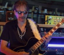 STEVE VAI’s First 30 Years Are Focus Of New Documentary