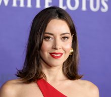 Aubrey Plaza remembers “crappy job” trying to get a photo with Donald Trump
