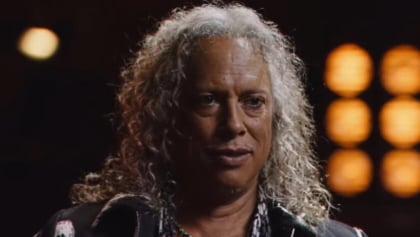METALLICA’s KIRK HAMMETT Partners With GIBSON To Create His 1979 Flying V