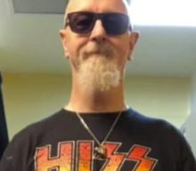 ROB HALFORD, SLASH, JOHN TEMPESTA, TRACII GUNS And Others Donate Items For KITTEN RESCUE’s ‘Fur Ball’ Charity Auction
