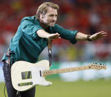 Viewers confused by Chesney Hawkes performance at England vs Wales Qatar World Cup match