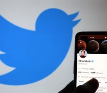 Twitter stops “free promotion” of Facebook and Instagram accounts
