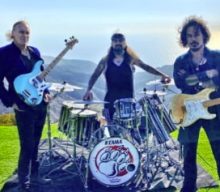 THE WINERY DOGS Announce June 2023 European Tour